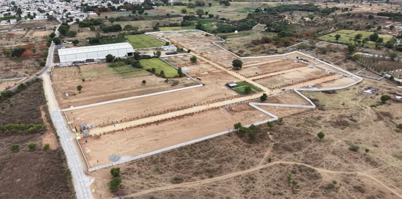 Premium HMDA Plots at Bangalore Highway